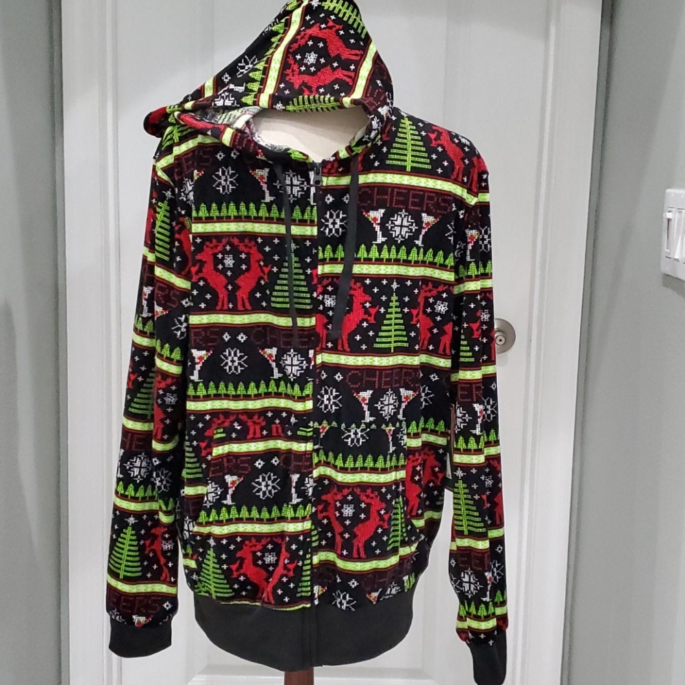Men's New Christmas Velour Sweater Size M & XL - Picture 3 of 5